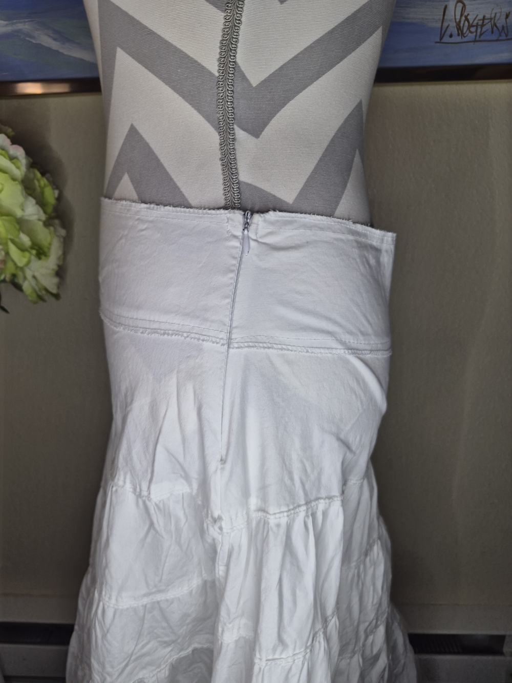 White Tiered Maxi Skirt - Women - Picture 3 of 5